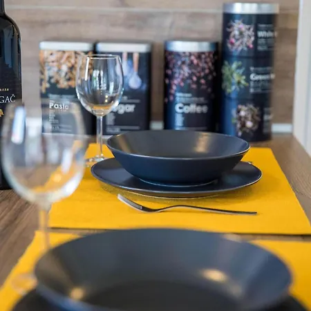 Velvet - With Hot Tub