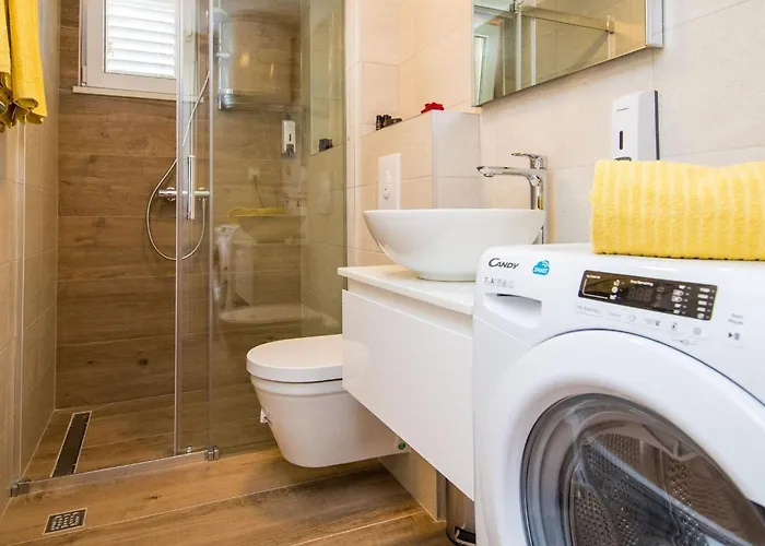 Velvet - With Hot Tub Apartamento *